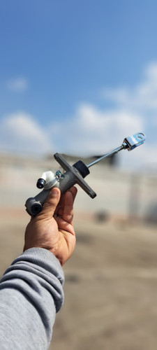 پمپ کلاچ بالا کامیونت دایون